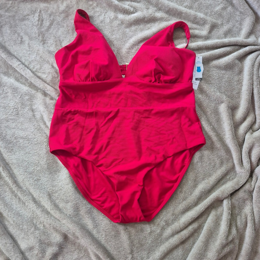 Time and Tru Womens Plus 3X 24W-26W Ribbed One Piece Swimsuit Classic Red New